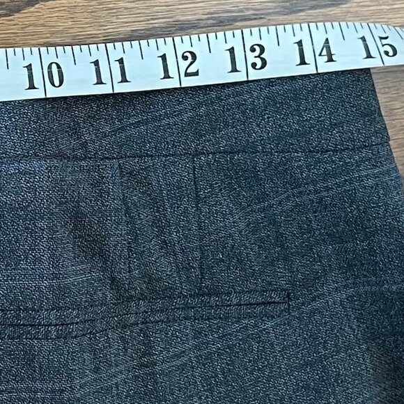 Theory Gray Plaid Wool Straight Leg Dress Pants - Size 4 - Picture 9 of 9